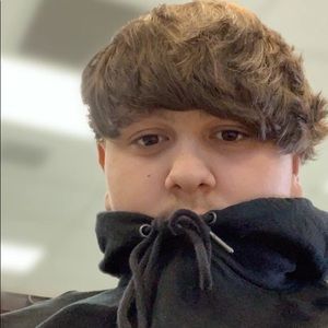 Meet your Posher, Cameron